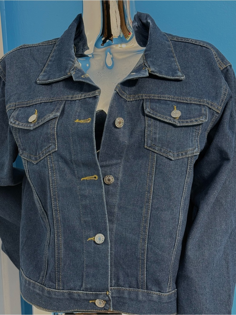 Classic Dark Blue Denim Jacket - Women's L